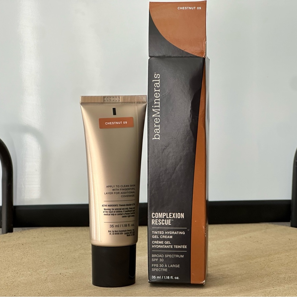 Bare Minerals Complexion Rescue Chestnut - Picture 3 of 5